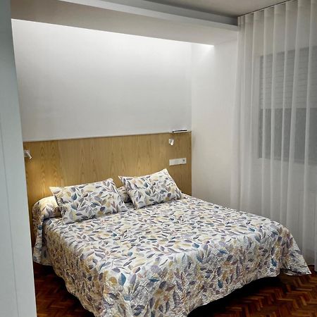 Hostal Charo II Santiago de Compostela Ngoại thất bức ảnh