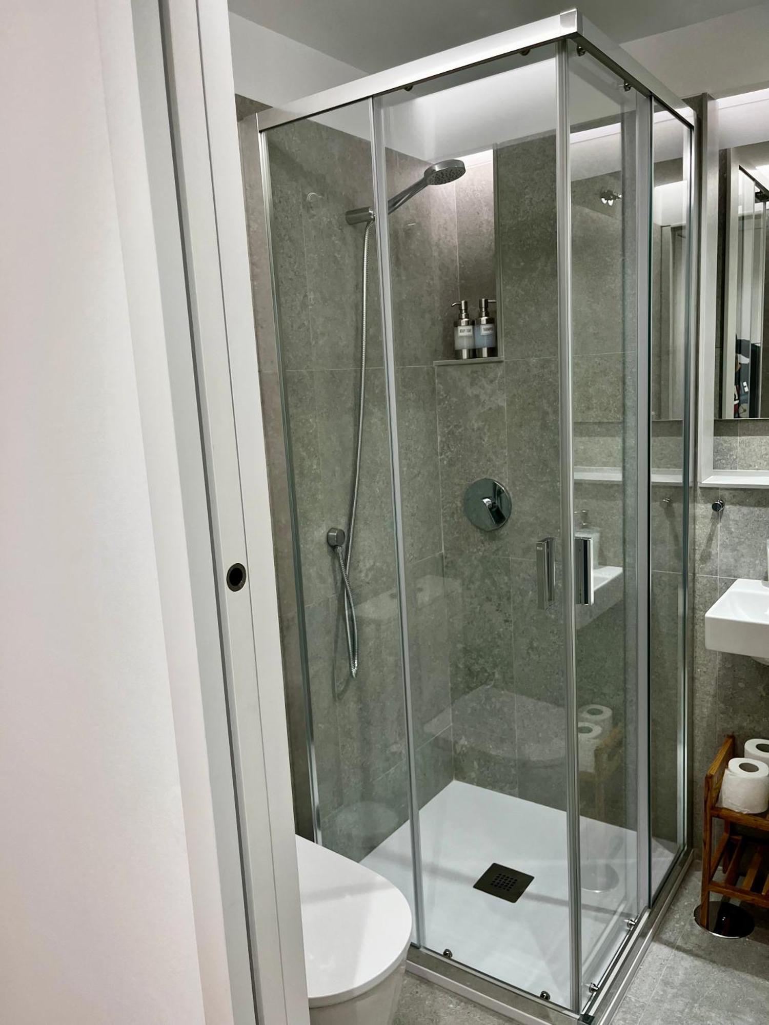 Hostal Charo II Santiago de Compostela Ngoại thất bức ảnh