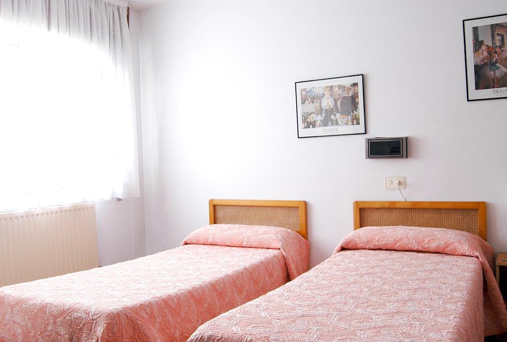 Hostal Charo II Santiago de Compostela Phòng bức ảnh